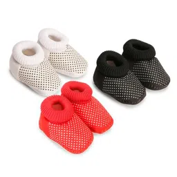 BAESD Infants Kids Pack Of 3 Printed Cotton Booties-picture-29