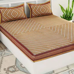 uniqchoice Brown Traditional 120 TC Cotton Queen Sized Bedsheet with 2 Pillow Cover image 3