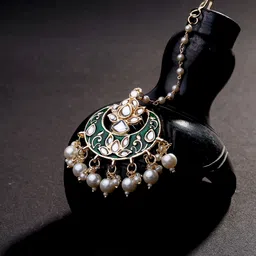 LAIDA Green Gold Plated Kundan Studded Chand Style Maangtikka image 2