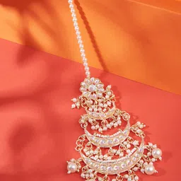 Zaveri Pearls Gold-Plated Kundan Studded Maang Tikka image 2