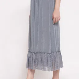 LELA Women Grey Self Design Midi A-Line Skirt image 2