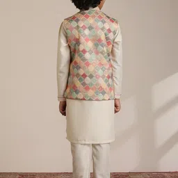Manyavar Boys Mandarin Collar Regular Straight Kurta With Pyjamas & Jacket image 5