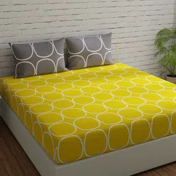 Huesland Yellow & Grey Geometric 144 TC Cotton Queen Bedsheet With 2 Pillow Covers-picture-31
