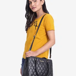 Black Spade Textured Pu Structured Handheld Bag with Quilted image 4