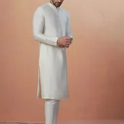 Manyavar Men Mandarin Collar Kurta with Churidar image 1