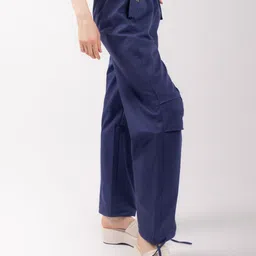 Stylecast X Hersheinbox Women High-Rise Parachute Trousers image 3