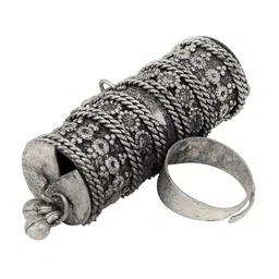 CARDINAL Oxidized Adjustable Ring image 3
