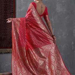Mitera Pink & Gold-Toned Ethnic Motifs Woven Design Zari Saree image 3