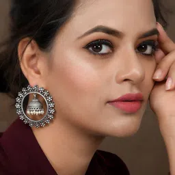 DASTOOR Silver-Toned Circular Jhumkas Earrings image 4