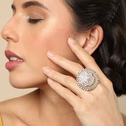 SOHI Gold-Plated Cream Coloured Stone Studded Ring image 5