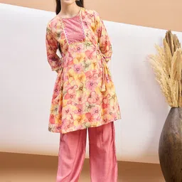 Stylo Bug Girls Floral Printed Round Neck A-Line Kurta With Palazzos-picture-17
