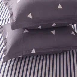 JC HOME Grey & White Geometric Printed Bedding Set & 2 Pillow Covers & Quilt Cover image 5