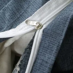 JC HOME Blue Printed Double King Bedding Set image 3