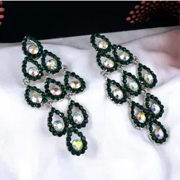 Fashion Frill Green Contemporary Drop Earrings-picture-37