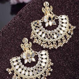 KARATCART Women Gold-Toned & White Classic Chandbalis Earrings-picture-10
