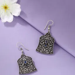 kashwini Silver-Toned Classic Drop Earrings-picture-31