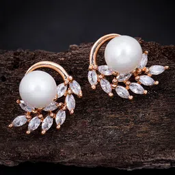 Sukkhi Glorious Gold Plated Contemporary Studs Earrings-picture-37
