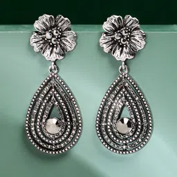 SOHI Silver-Toned Contemporary Drop Earrings-picture-10
