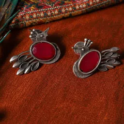 VENI Contemporary Studs Earrings-picture-31