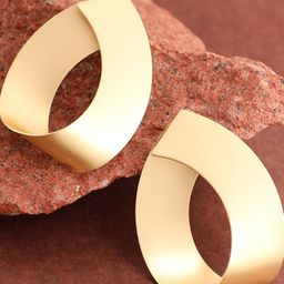 DressBerry Gold-Plated Contemporary Drop Earrings-image-83