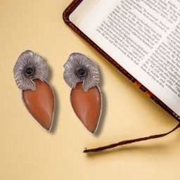TOS Classic Studs Earrings-picture-10