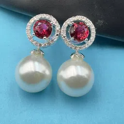 AKLINA Diamond Shaped Studs Earrings-image-50