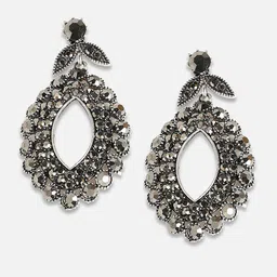 SOHI Silver-Plated Contemporary Drop Earrings image 5