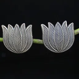 Shyle Stainless Silver Classic Studs image 2
