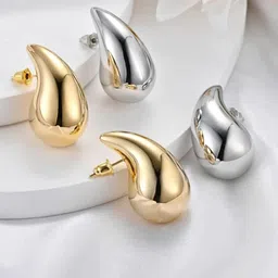 Jewels Galaxy Contemporary Studs Earrings image 3