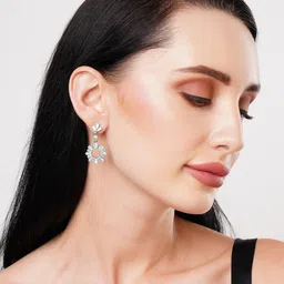 HOT AND BOLD Silver-Plated Classic Drop Earrings image 5