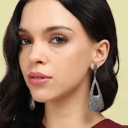 SOHI Silver-Plated Contemporary Drop Earrings image 3