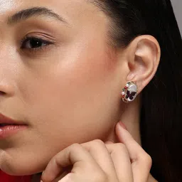 SOHI Pearls Earrings image 2