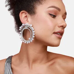 SOHI Silver-Plated Circular Studs Earrings image 5