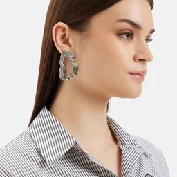 Kazo Silver-Plated Textured Studs Earrings image 5