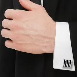 LUCKY JEWELLERY Silver-Plated Cufflink image 2