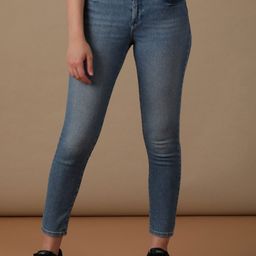 Wrangler Women Skinny Fit High-Rise Clean Look Cotton Jeans-picture-0