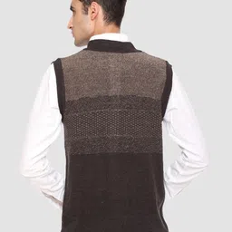 aarbee Men Brown Striped image 3