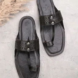 House of Pataudi Men Laser Cuts Ethnic Comfort Sandals-picture-35