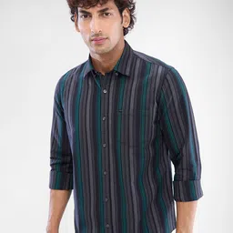 SPYKAR Men Slim Fit Opaque Striped Casual Shirt-picture-15