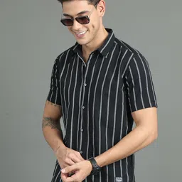 CARBONN CLOTH Men Opaque Striped Casual Shirt-picture-39