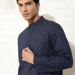 Fabindia Men Opaque Casual Shirt image 1