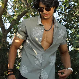 Campus Sutra Classic Floral Printed Casual Shirt image 1