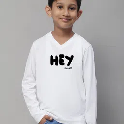Friskers Boys White Typography Printed V-Neck Applique T-shirt-picture-28