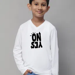 Friskers Boys White Typography Printed V-Neck Applique T-shirt-picture-17