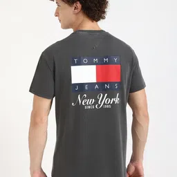 Tommy Hilfiger Men Graphic Printed Round Neck Cotton T-shirt-picture-33