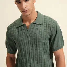 Highlander Men Knitted Textured Polo Collar T-shirt-image-1