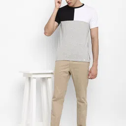 Bukkl Colourblocked Cotton Round Neck Short Sleeves Pockets Slim Fit Casual T-shirt-picture-35