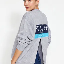 Trendyol Typography Printed Drop Shoulder Sleeves Pullover-picture-13