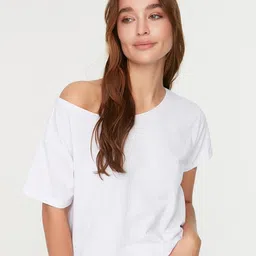 Trendyol Women White Cotton T-shirt-image-50