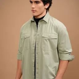 HIGHLANDER Men Solid Oversized Spread Collar Cotton Casual Shirt image 4